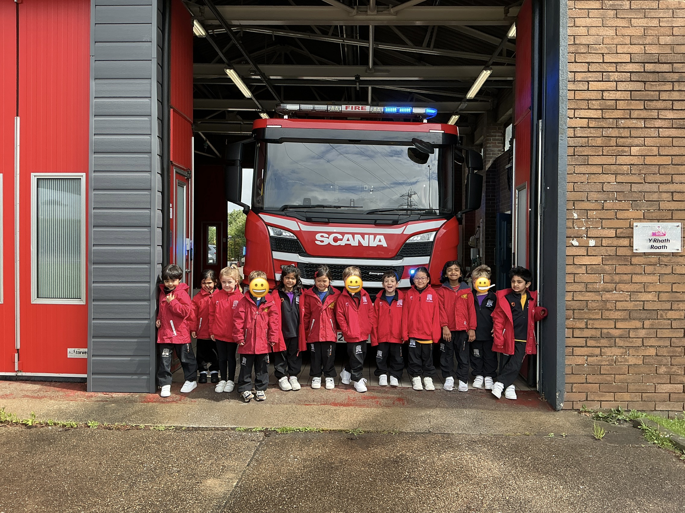 R5 Visit to Roath Fire Station