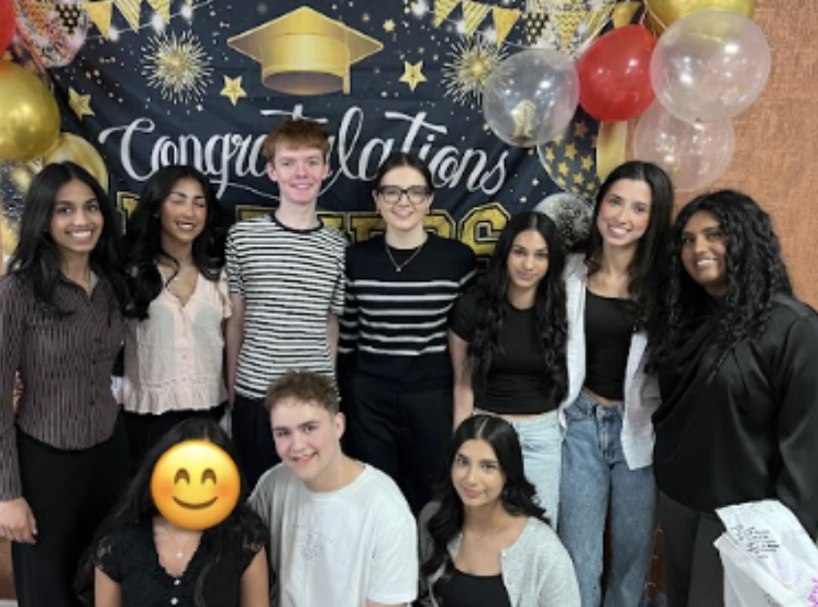 Upper Sixth Form depart SJC Upper Sixth Form depart SJC